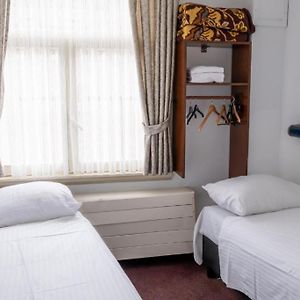 Kamer met Twee Aparte Bedden